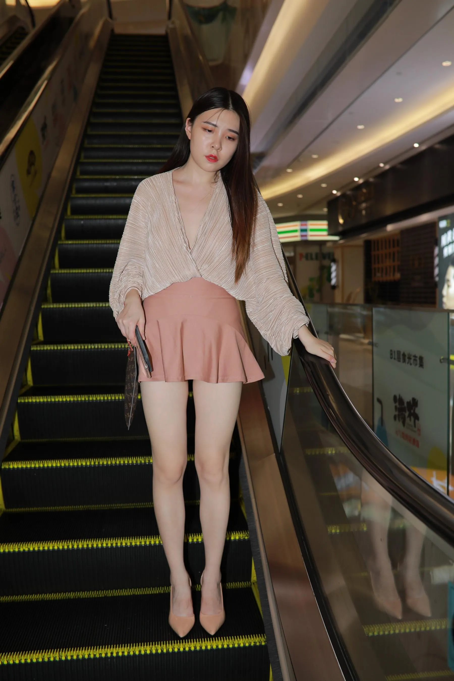 魔镜街拍 NO.167 可爱的粉色短裙小姐姐 [495P]插图7